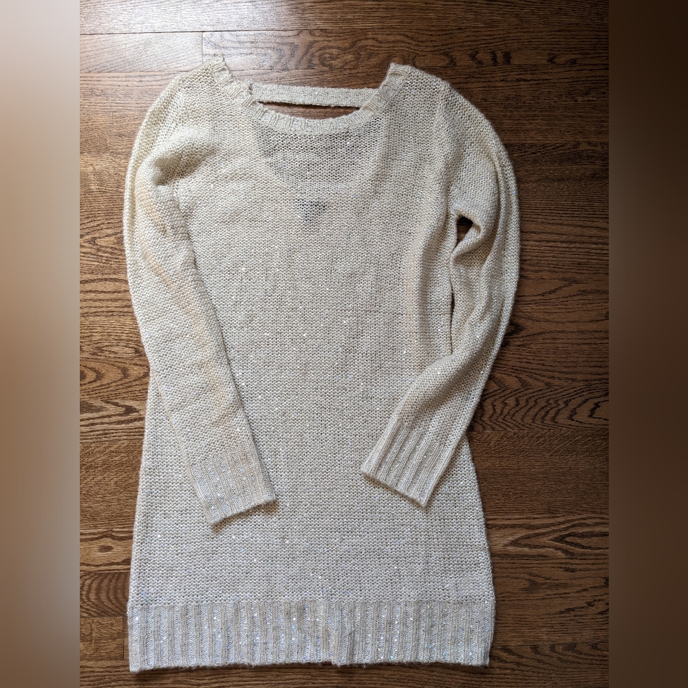 Tunic length sweater